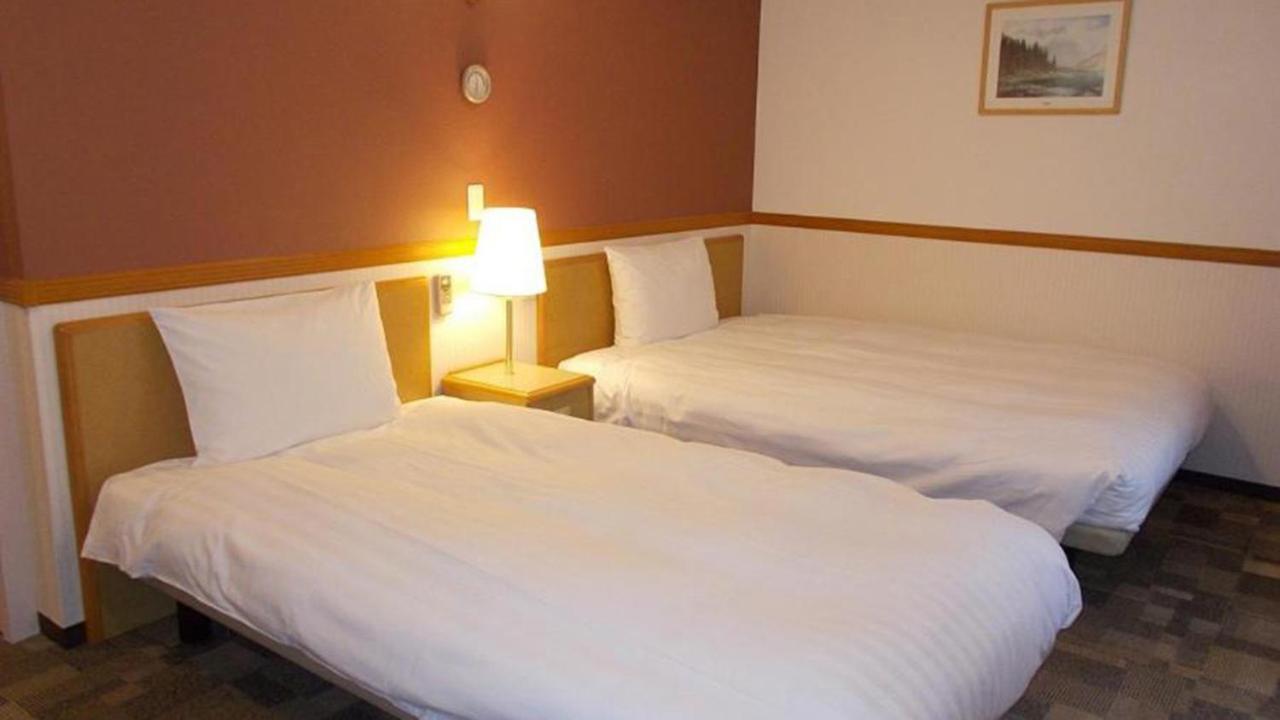Toyoko Inn Tokyo Asakusa Senzoku Tsukuba Express ภายนอก รูปภาพ