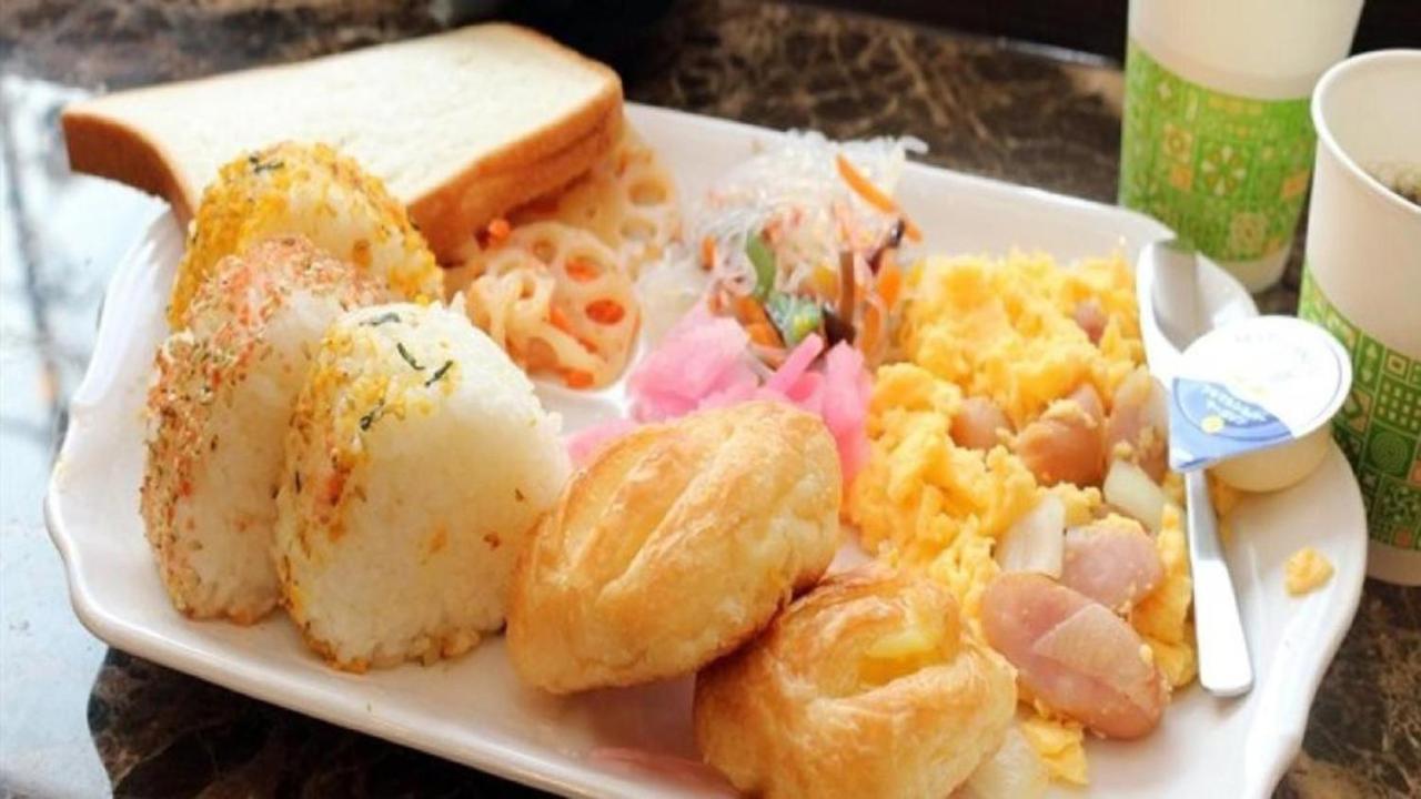 Toyoko Inn Tokyo Asakusa Senzoku Tsukuba Express ภายนอก รูปภาพ