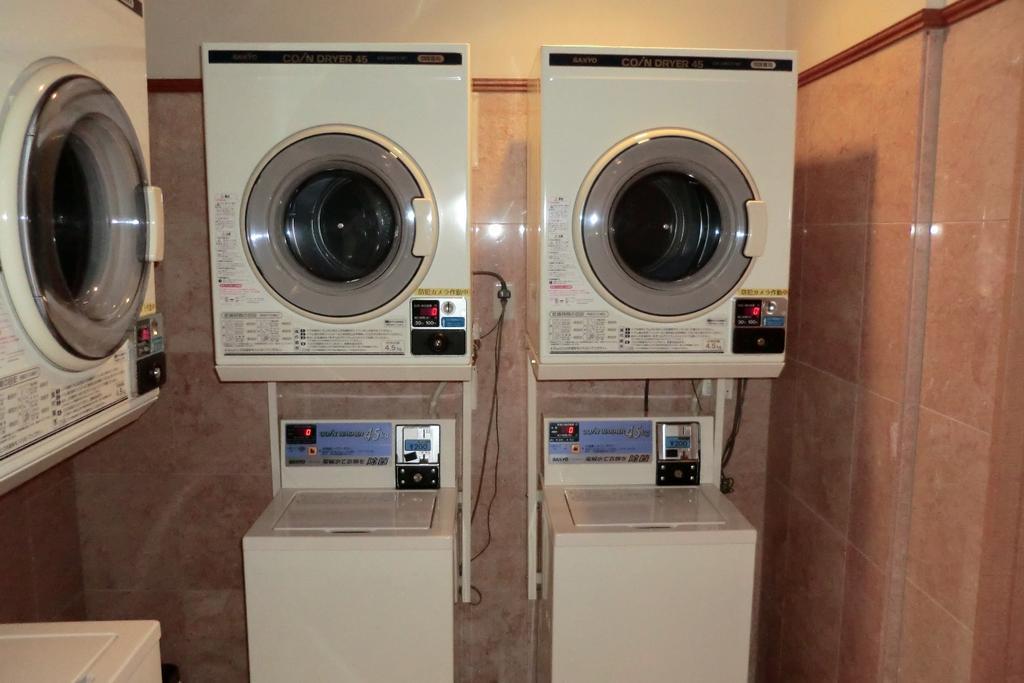 Toyoko Inn Tokyo Asakusa Senzoku Tsukuba Express ภายนอก รูปภาพ
